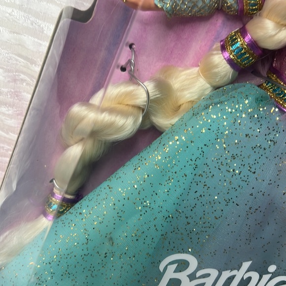 Barbie as Rapunzel 1994 Doll Mattel Children's Collector 1st Edition - Picture 6 of 15